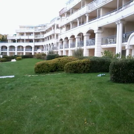 Lägenhetshotell Goelia - Royal Park 4*